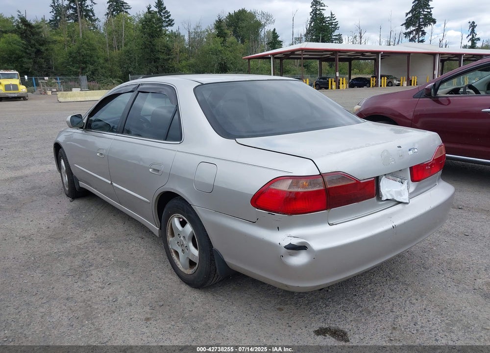 1999 HONDA ACCORD EX V6 VIN: 1HGCG1659XA043419