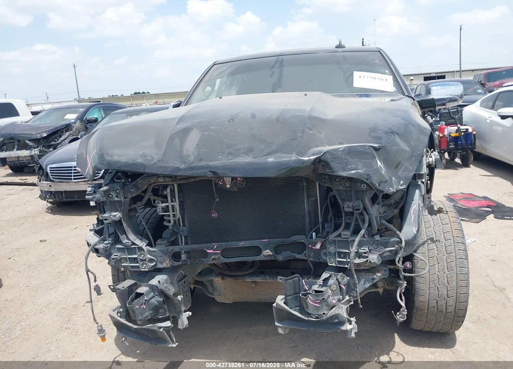 2017 RAM 1500 VIN: 3C6RR7LT2HG505242