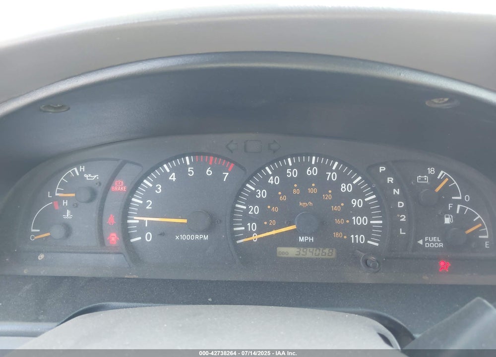2004 TOYOTA TUNDRA SR5 V8 VIN: 5TBET34154S445850