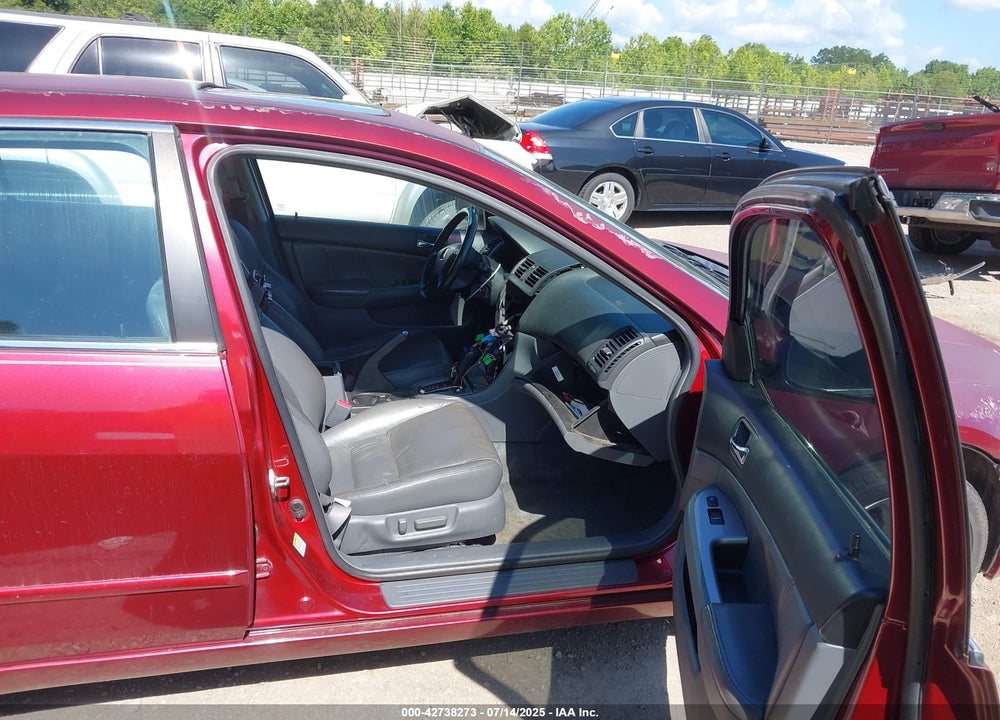 2004 HONDA ACCORD 3.0 EX VIN: 1HGCM66564A036607