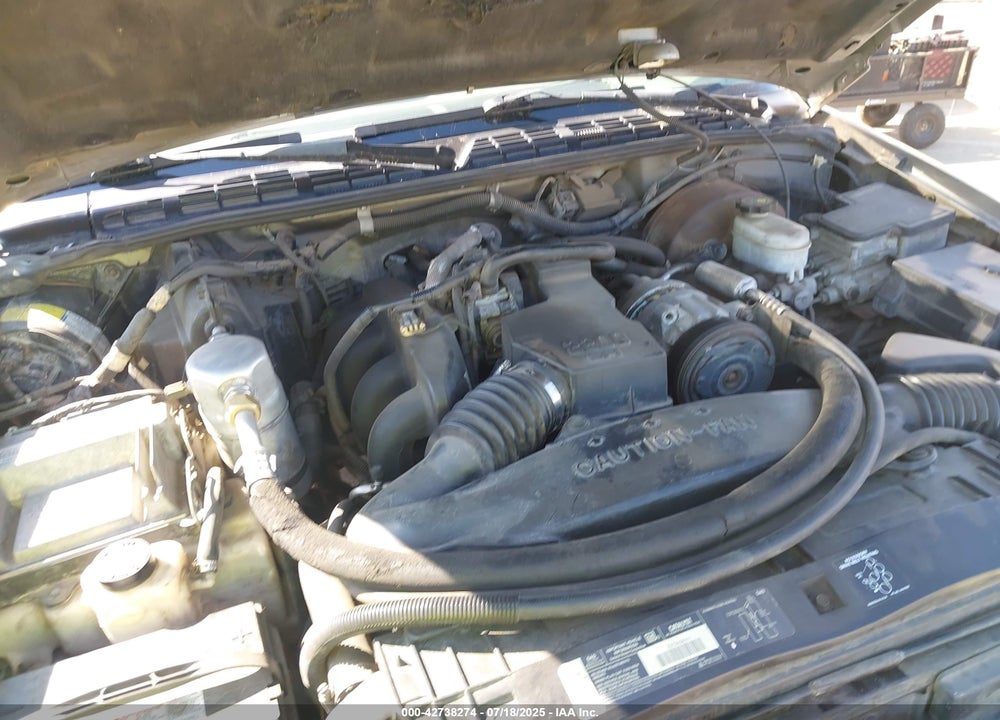 1998 CHEVROLET S-10 LS FLEETSIDE VIN: 1GCCS1943W8159771