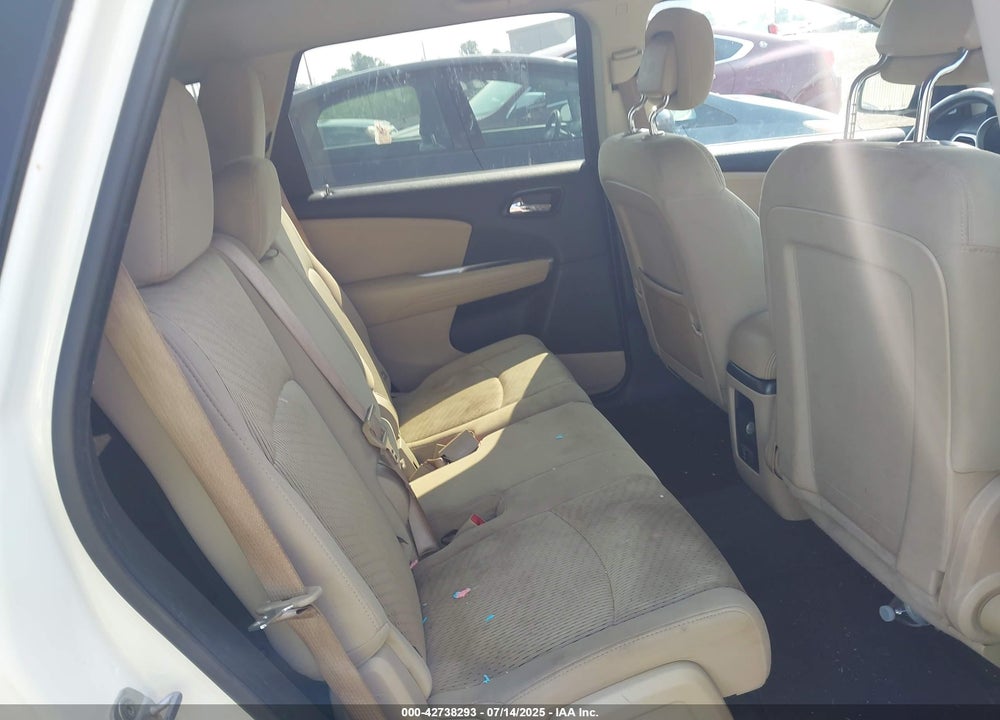 2011 DODGE JOURNEY VIN: 3D4PG3FG5BT571914