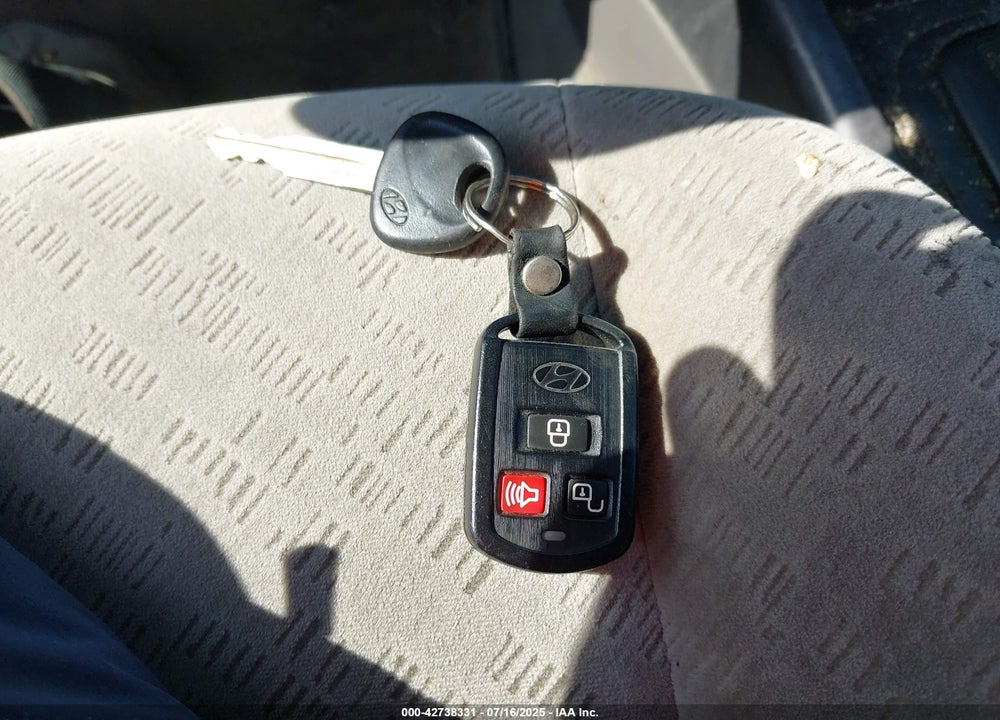 2006 HYUNDAI ELANTRA GLS/LIMITED VIN: KMHDN46D76U345446