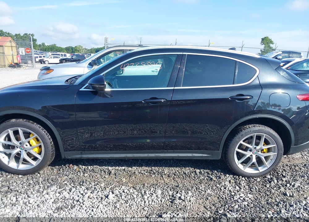 2019 ALFA ROMEO STELVIO VIN: ZASPAKBN5K7C71654