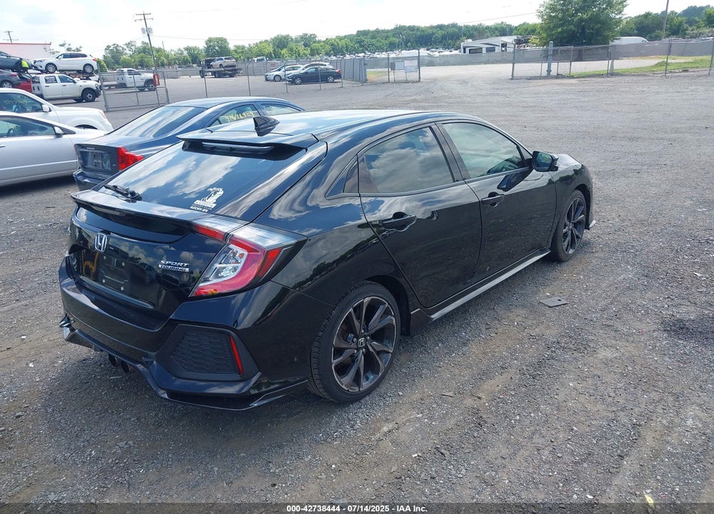 2018 HONDA CIVIC VIN: SHHFK7H90JU412520