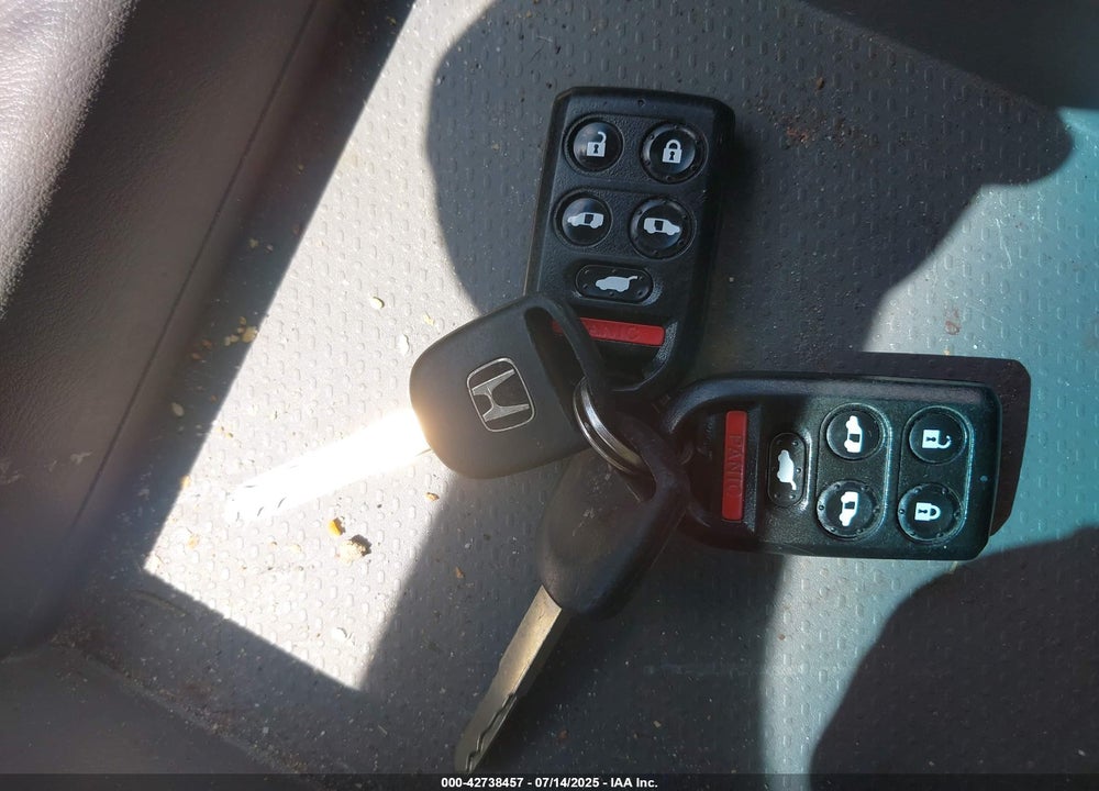 2010 HONDA ODYSSEY VIN: 5FNRL3H92AB078107