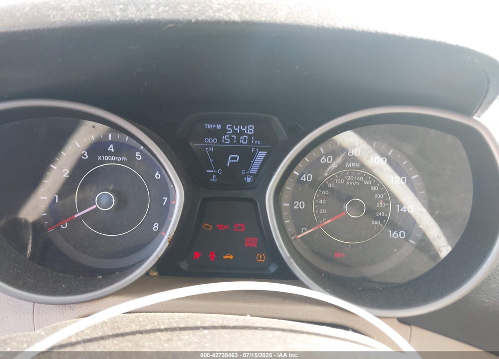 2011 HYUNDAI ELANTRA VIN: KMHDH4AE0BU098742