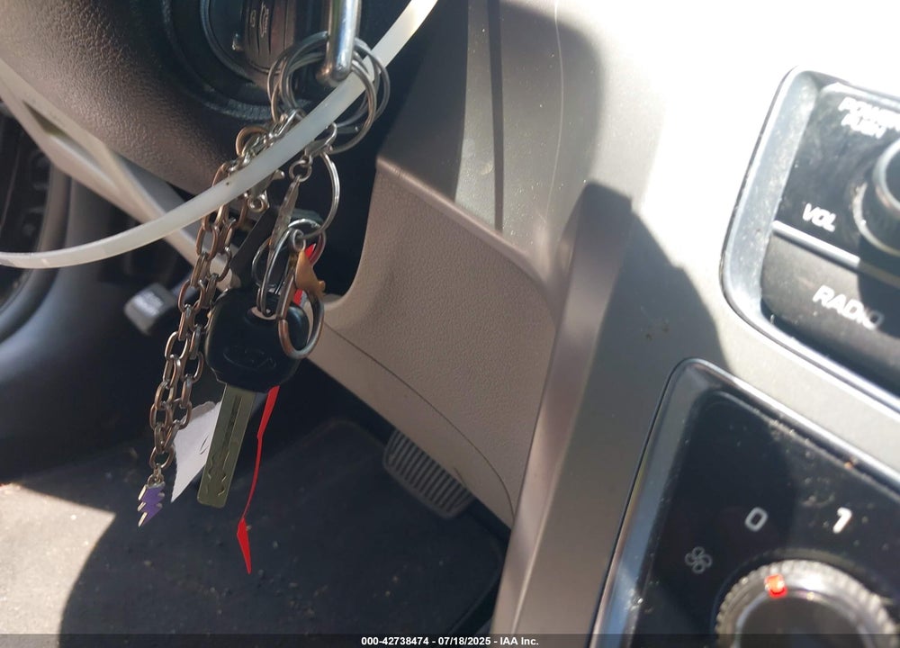 2016 HYUNDAI SONATA VIN: 5NPE24AA2GH415607