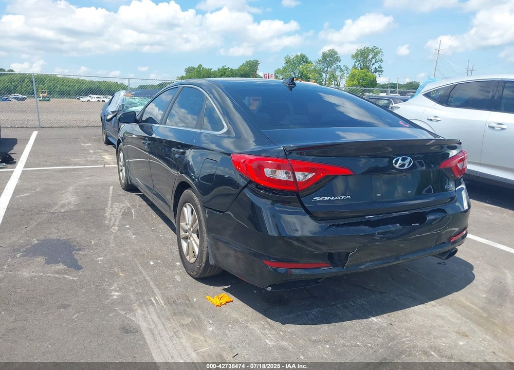 2016 HYUNDAI SONATA VIN: 5NPE24AA2GH415607