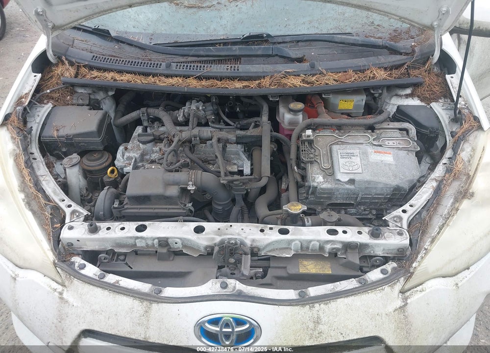 2013 TOYOTA PRIUS C VIN: JTDKDTB35D1542832