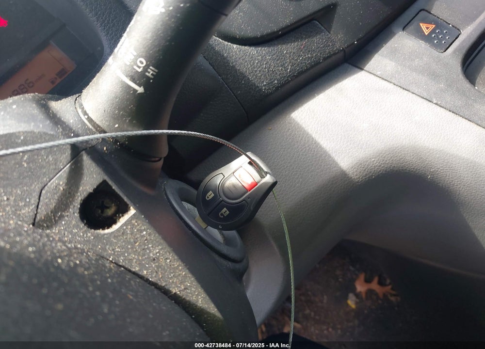 2014 NISSAN NV 200 VIN: 3N6CM0KN4EK699155