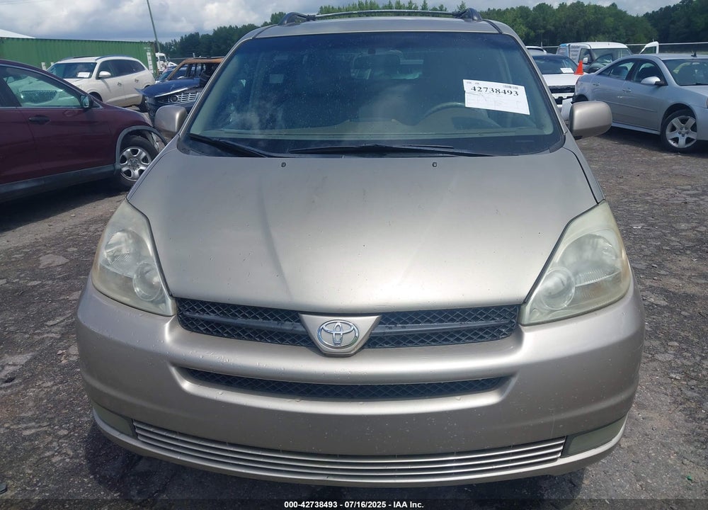 2004 TOYOTA SIENNA VIN: 5TDZA22C84S167927