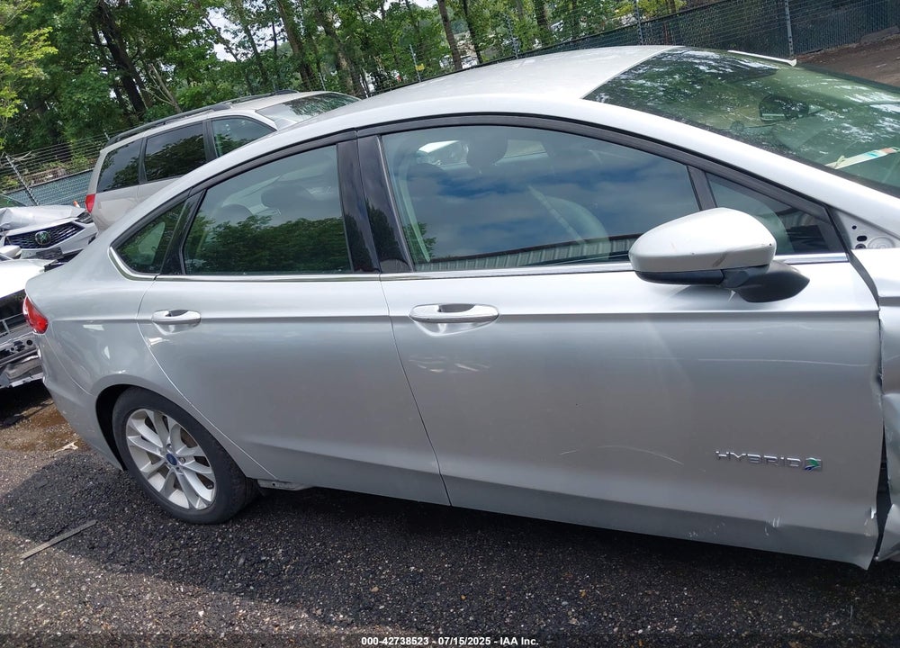 2019 FORD FUSION HYBRID SE VIN: 3FA6P0LU7KR121038