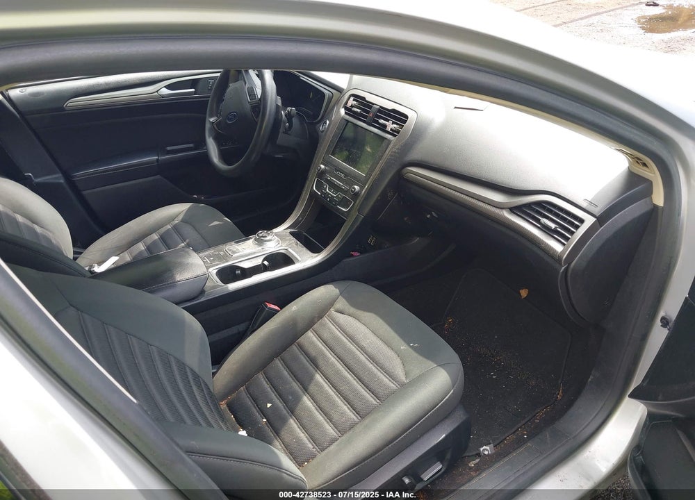2019 FORD FUSION HYBRID SE VIN: 3FA6P0LU7KR121038