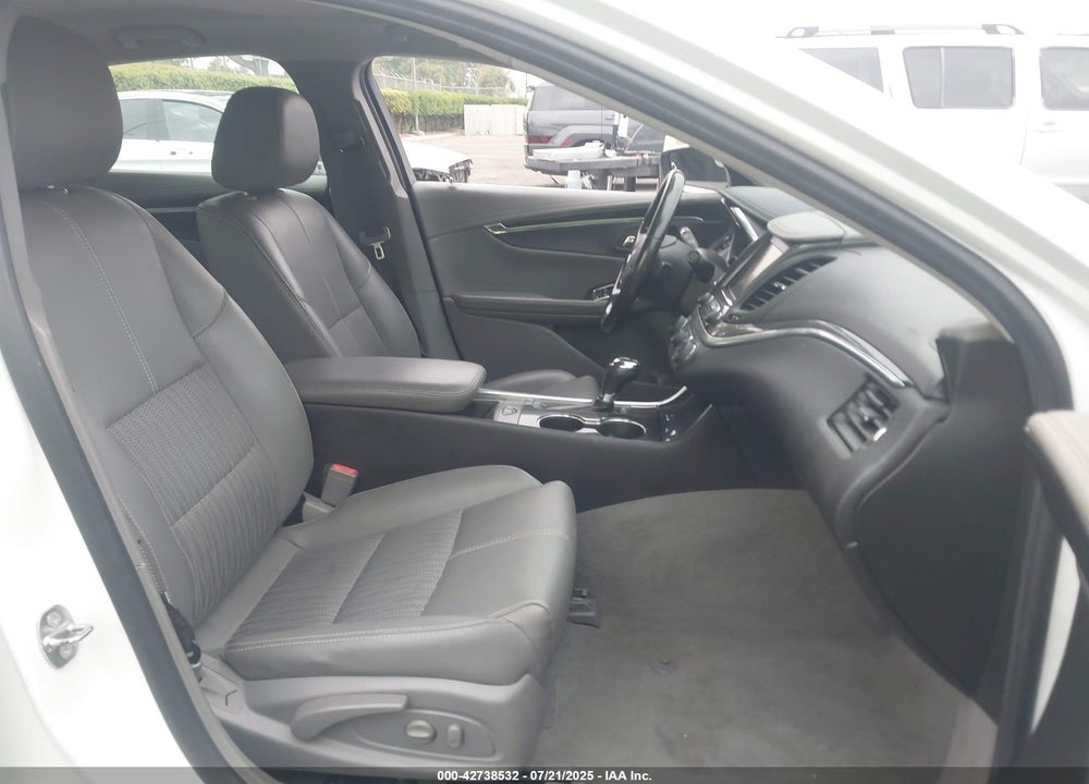 2018 CHEVROLET IMPALA VIN: 1G1105S35JU114183