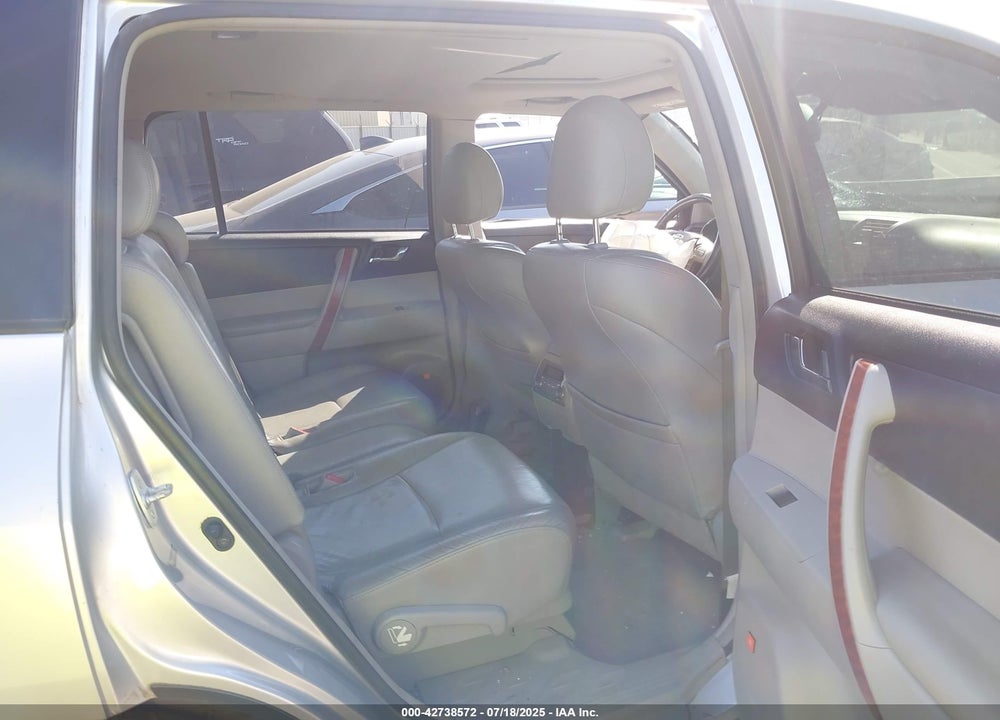 2009 TOYOTA HIGHLANDER VIN: JTEES42A292151142