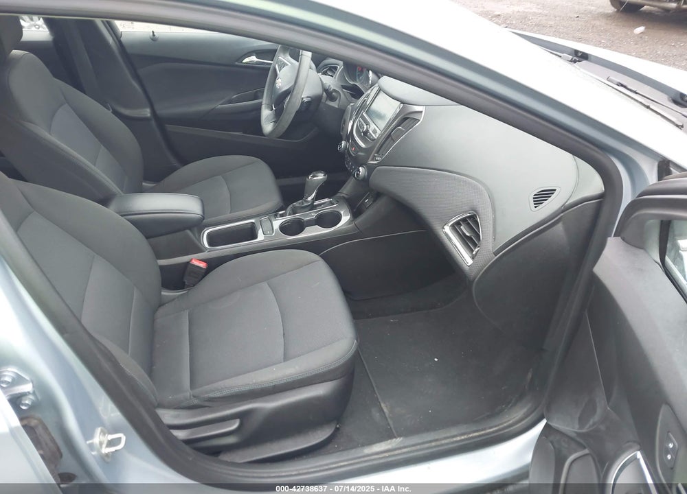 2018 CHEVROLET CRUZE VIN: 1G1BE5SM3J7197206