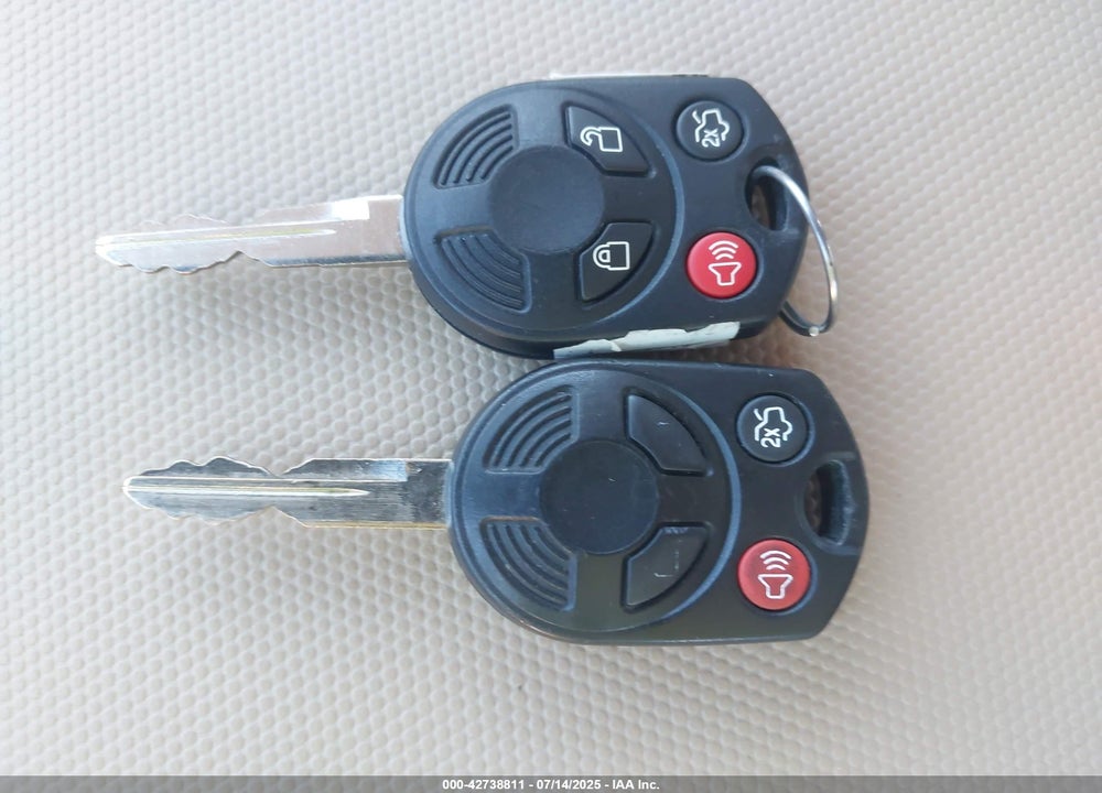 2010 FORD ESCAPE VIN: 1FMCU0E72AKD05282