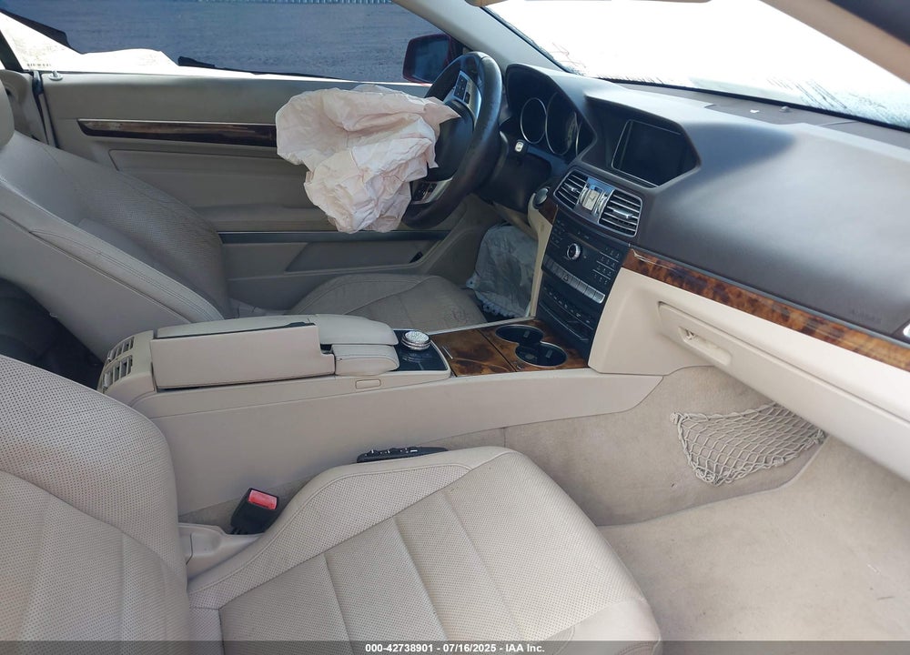 2016 MERCEDES-BENZ E-CLASS VIN: WDDKJ6FBXGF323955