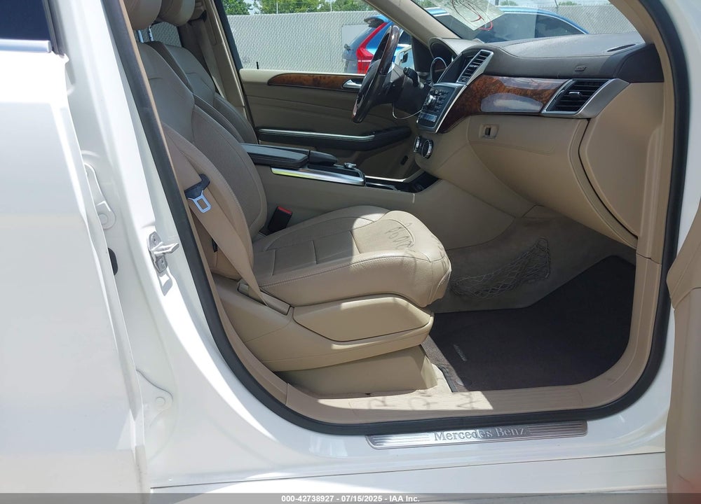 2015 MERCEDES-BENZ ML-CLASS VIN: 4JGDA5GB9FA514141