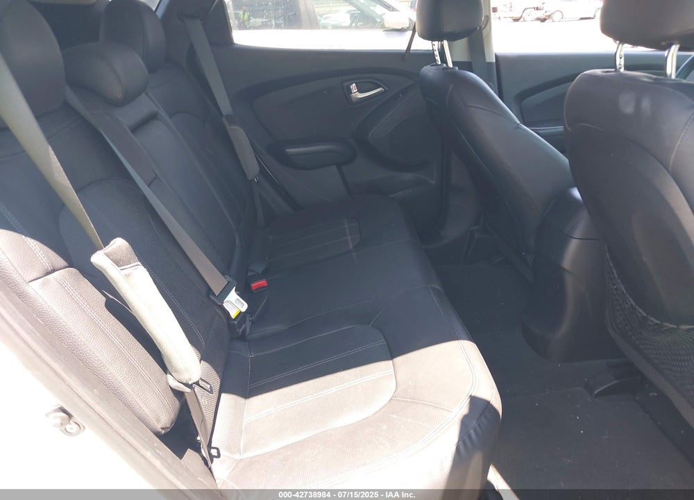2013 HYUNDAI TUCSON VIN: KM8JU3AC7DU567125