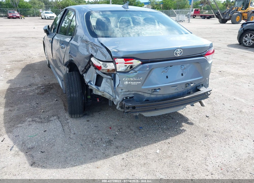 2024 TOYOTA COROLLA LE VIN: 5YFB4MDE5RP185448