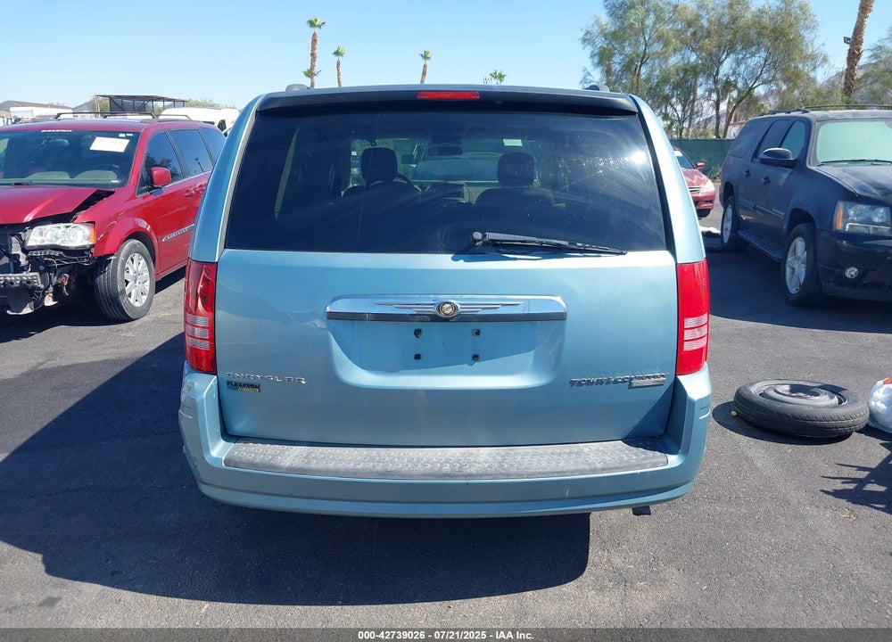 2010 CHRYSLER TOWN & COUNTRY LX VIN: 2A4RR4DE7AR155589
