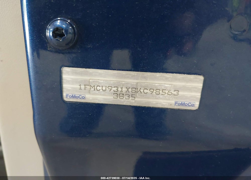 2008 FORD ESCAPE VIN: 1FMCU931X8KC98563