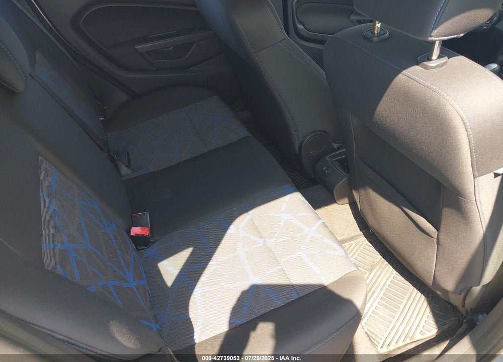 2011 FORD FIESTA VIN: 3FADP4EJXBM156400