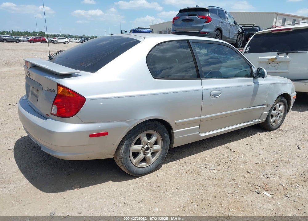 2005 HYUNDAI ACCENT GLS/GT VIN: KMHCG35C35U322138