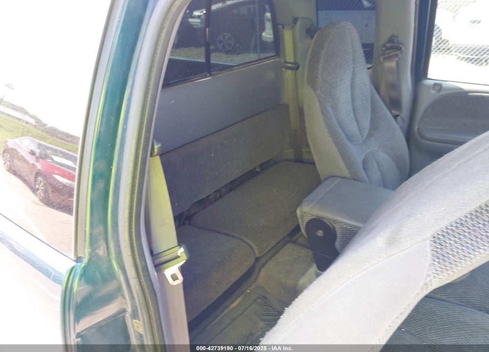 1997 DODGE DAKOTA SLT/SPORT VIN: 1B7GL23X5VS157528