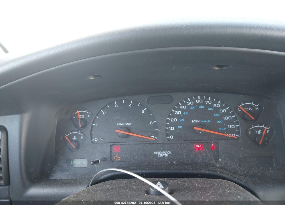2002 DODGE DAKOTA VIN: 1B7FL16XX2S556951