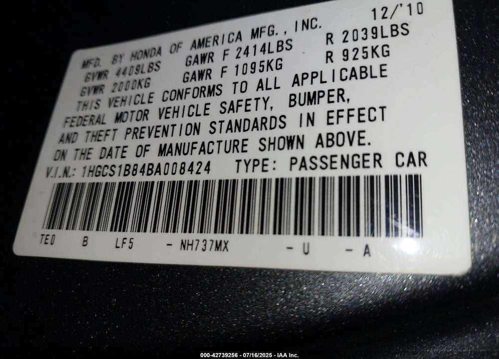 2011 HONDA ACCORD VIN: 1HGCS1B84BA008424