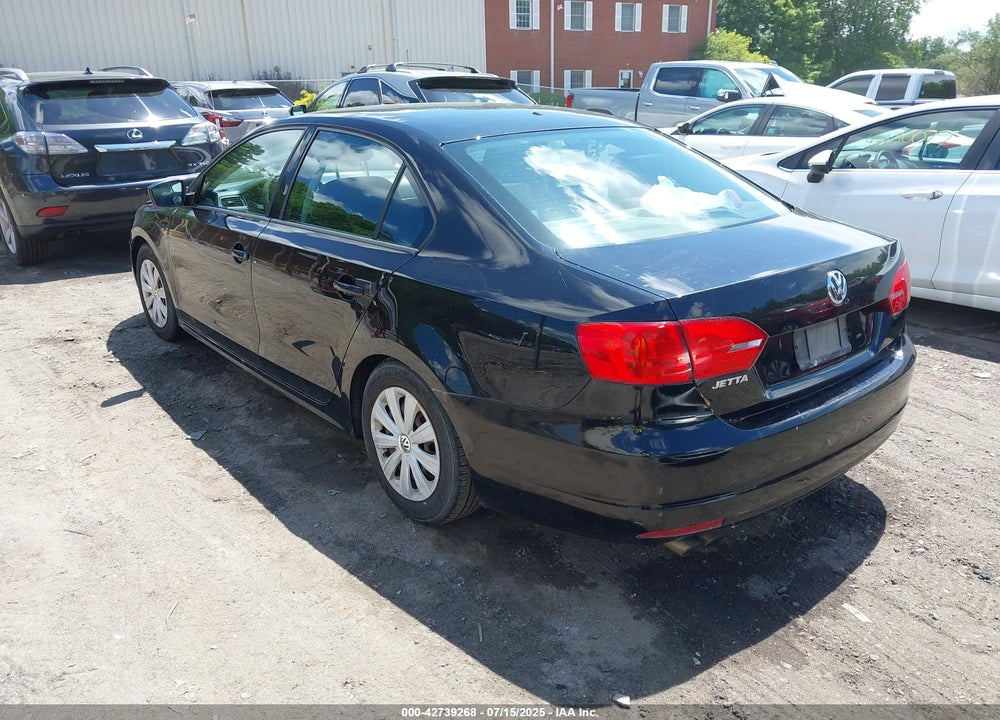 2014 VOLKSWAGEN JETTA VIN: 3VW2K7AJXEM385930