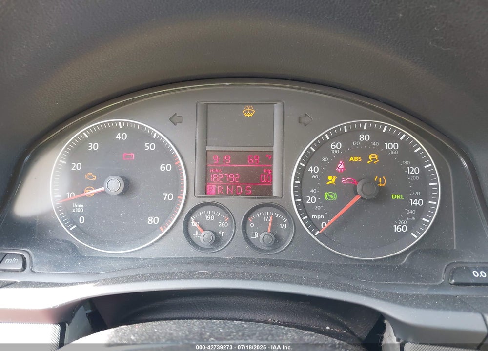 2007 VOLKSWAGEN JETTA VIN: 3VWEF71K07M128627