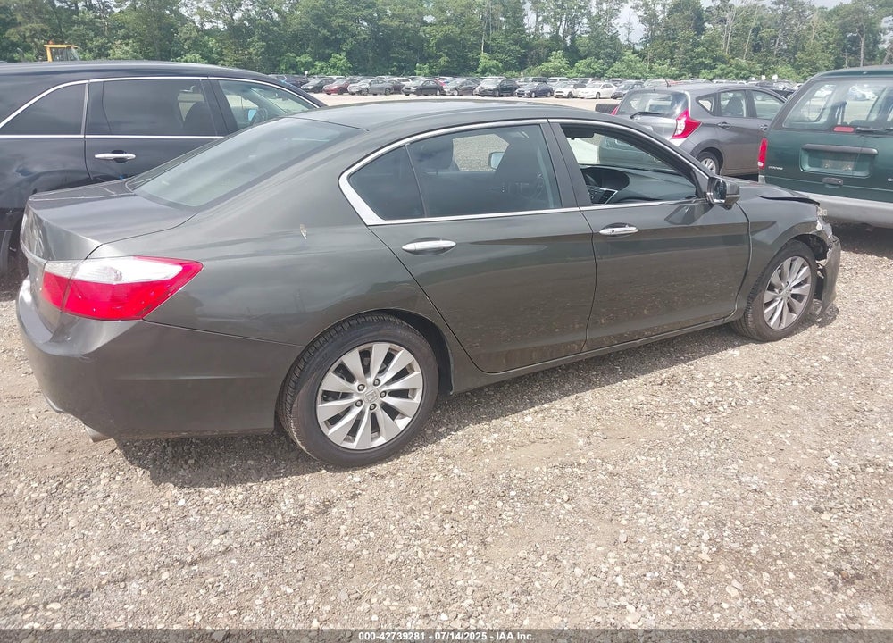 2013 HONDA ACCORD EX VIN: 1HGCR2F78DA271571