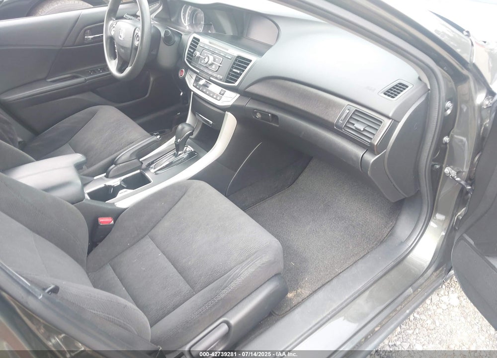 2013 HONDA ACCORD EX VIN: 1HGCR2F78DA271571