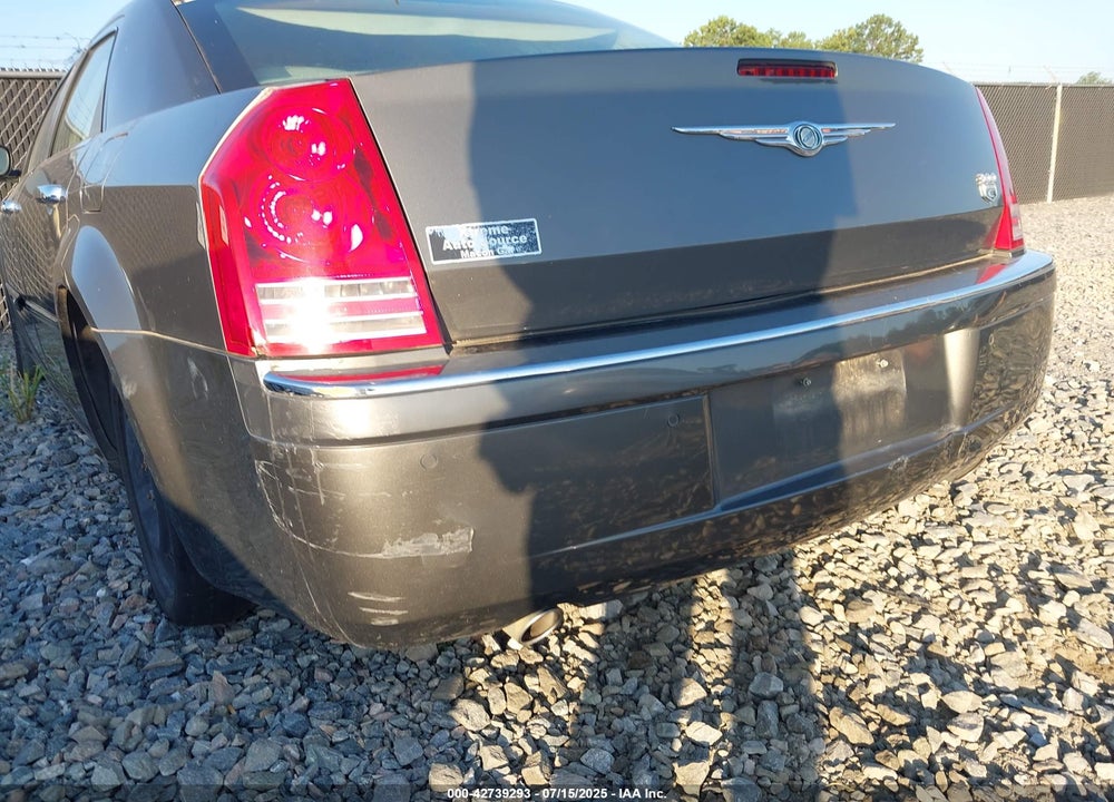 2008 CHRYSLER 300C HEMI VIN: 2C3LA63H28H125432