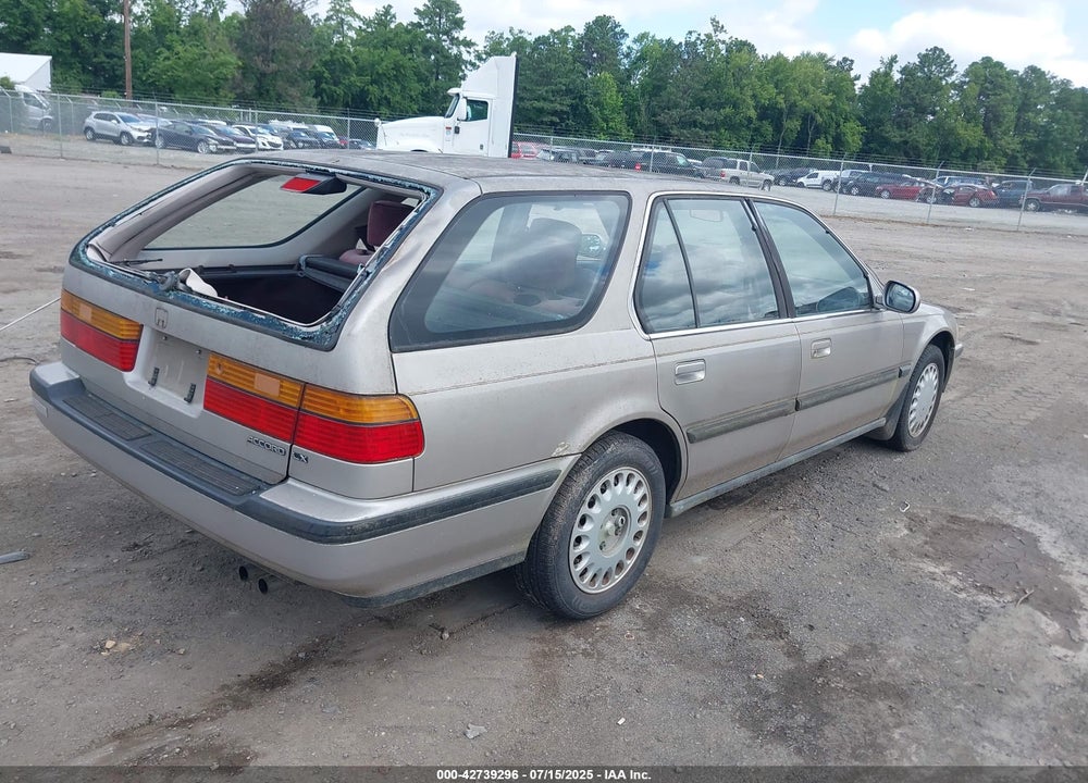 1993 HONDA ACCORD LX VIN: 1HGCB9851PA001661