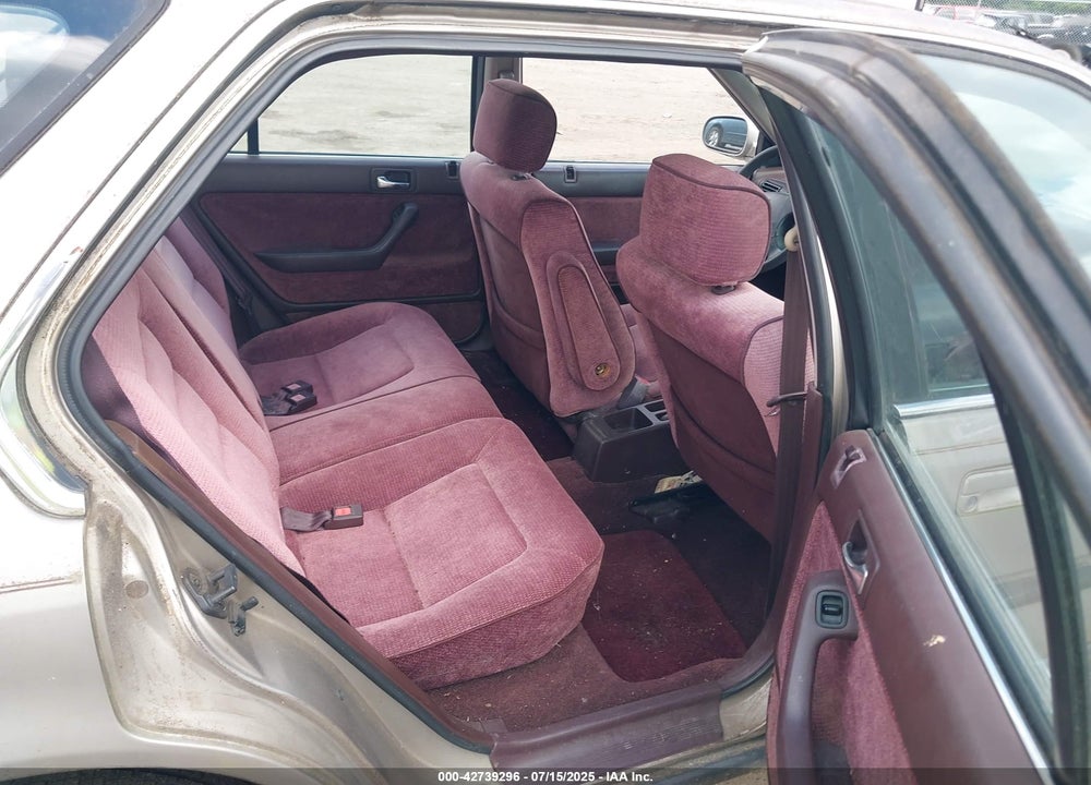 1993 HONDA ACCORD LX VIN: 1HGCB9851PA001661