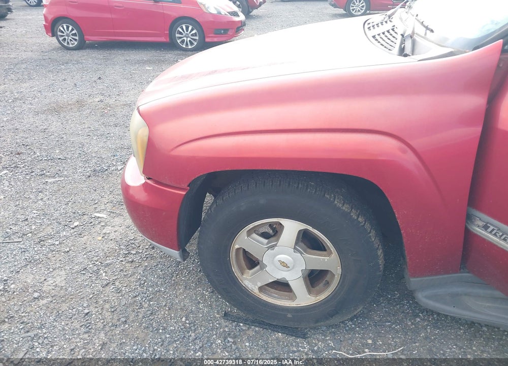2002 CHEVROLET TRAILBLAZER LT VIN: 1GNDT13S022332787
