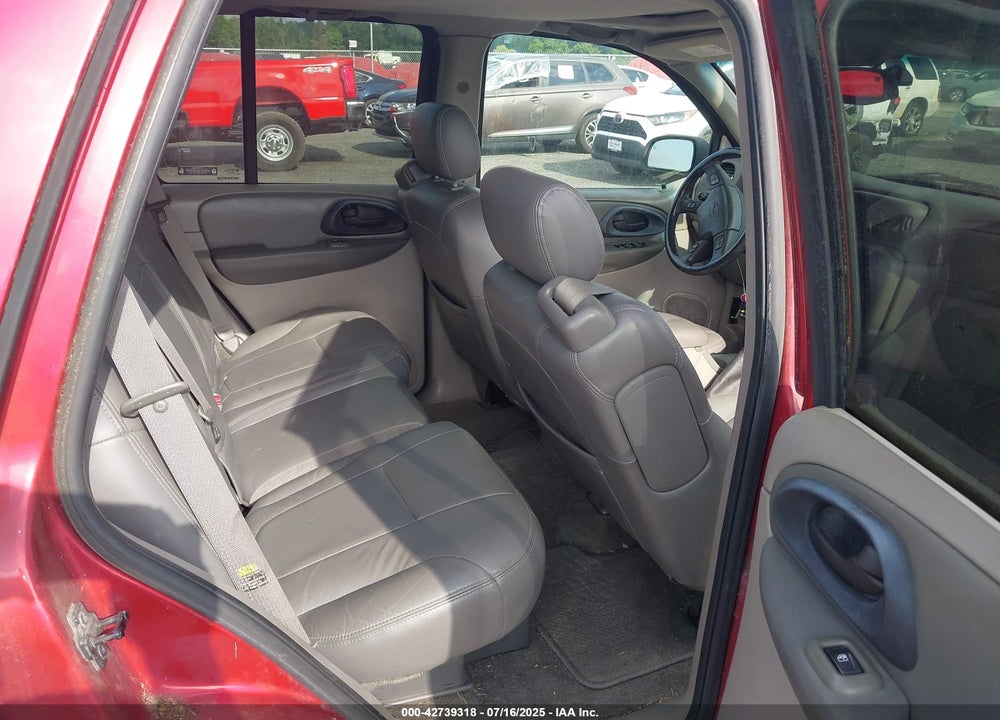 2002 CHEVROLET TRAILBLAZER LT VIN: 1GNDT13S022332787