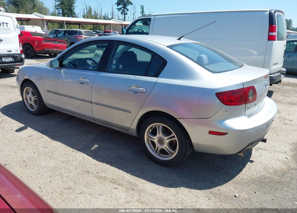 2004 MAZDA 3 I VIN: JM1BK32F241215885