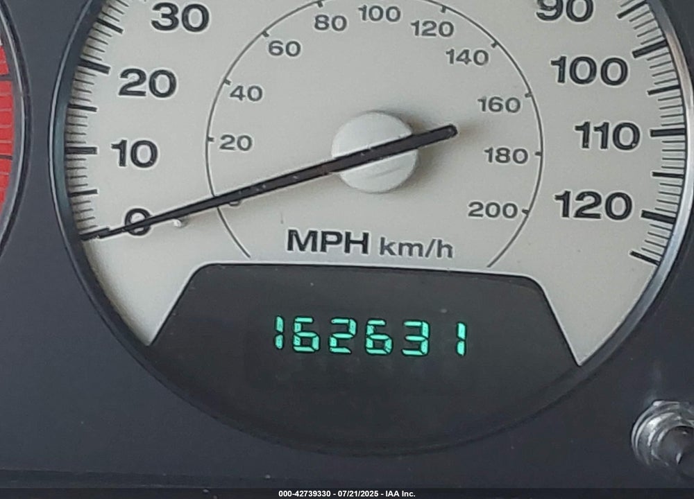 2003 JEEP GRAND CHEROKEE OVERLAND VIN: 1J8GW68J73C521872