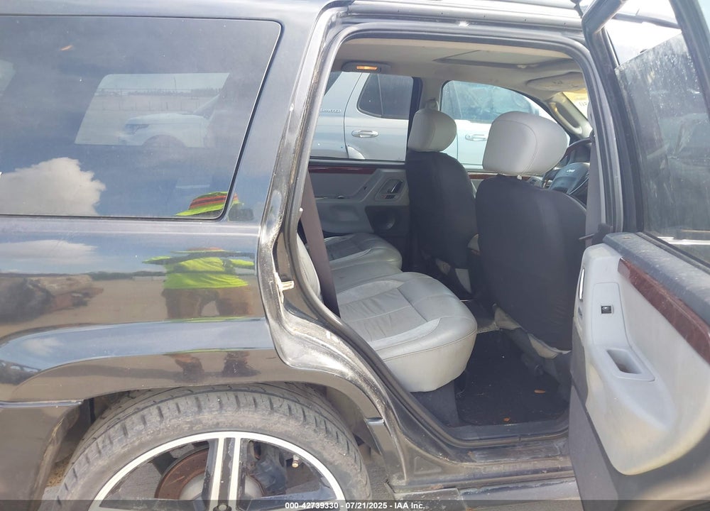 2003 JEEP GRAND CHEROKEE OVERLAND VIN: 1J8GW68J73C521872