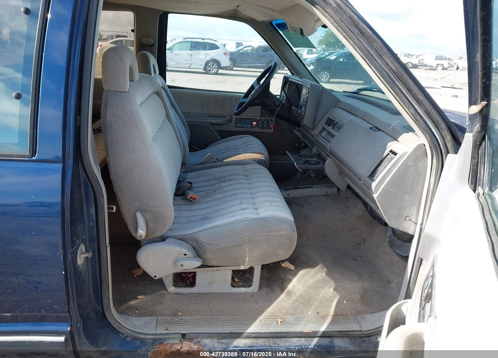 1994 CHEVROLET GMT-400 K1500 VIN: 2GCEK19K2R1209820