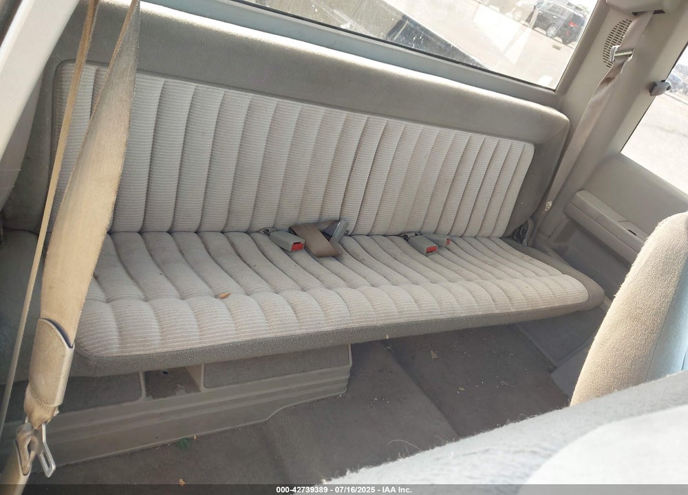1994 CHEVROLET GMT-400 K1500 VIN: 2GCEK19K2R1209820
