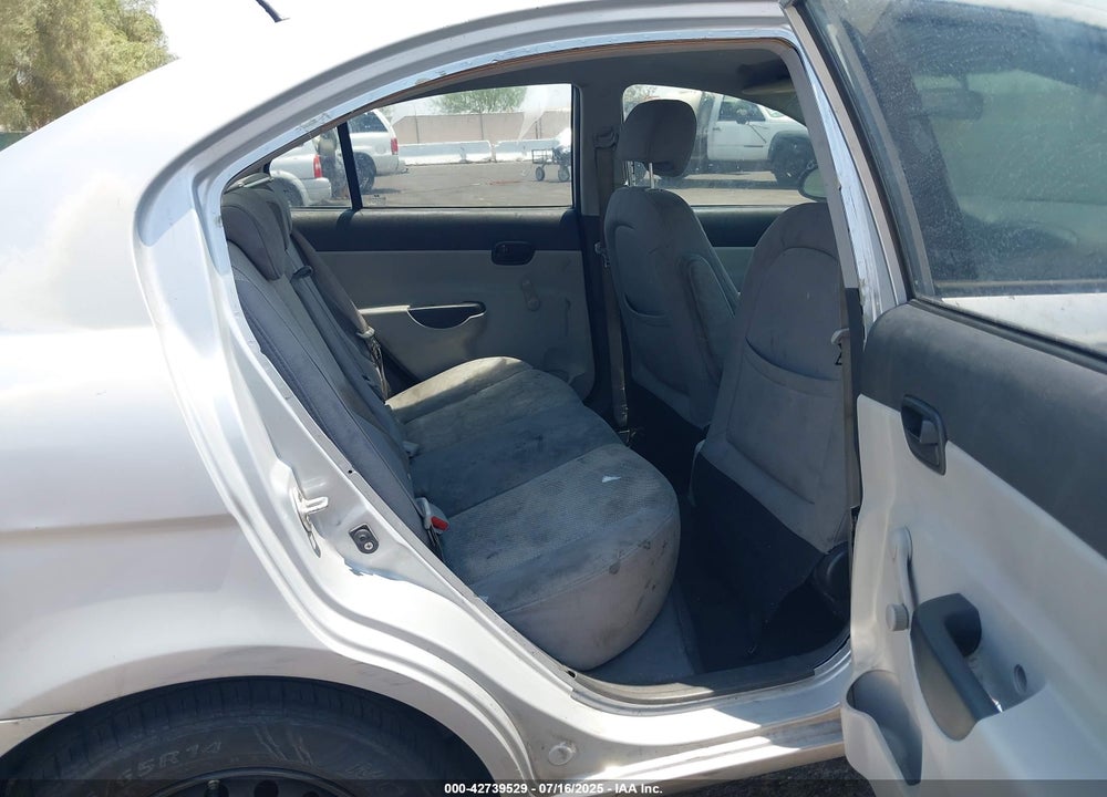 2008 HYUNDAI ACCENT VIN: KMHCN46C98U238159