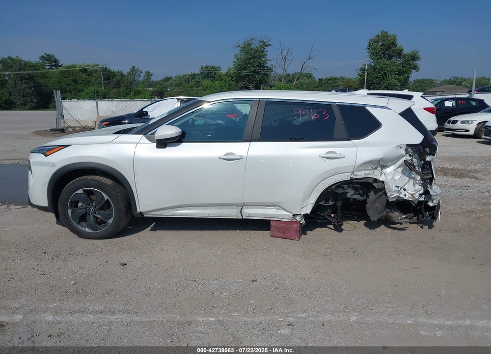 2024 NISSAN ROGUE VIN: 5N1BT3BB1RC701752