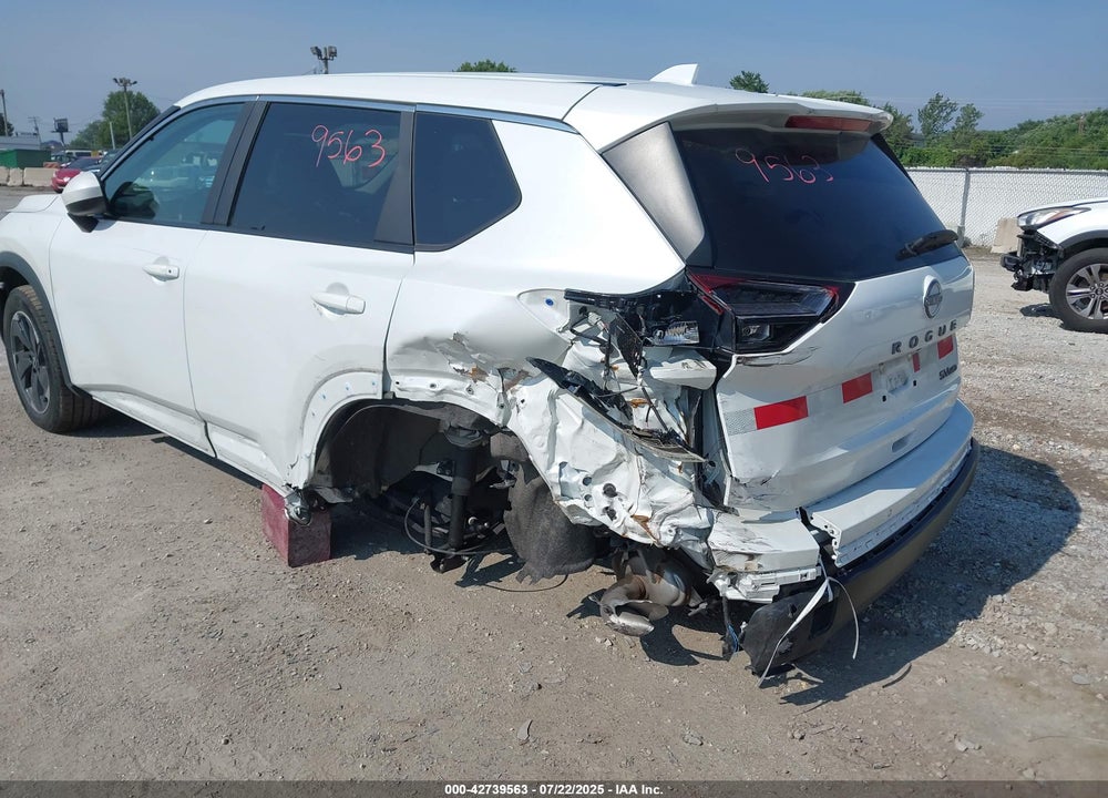 2024 NISSAN ROGUE VIN: 5N1BT3BB1RC701752